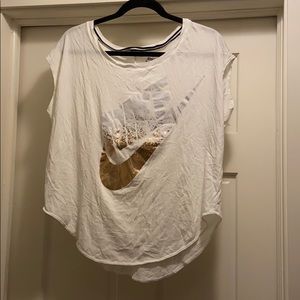 Nike short sleeve